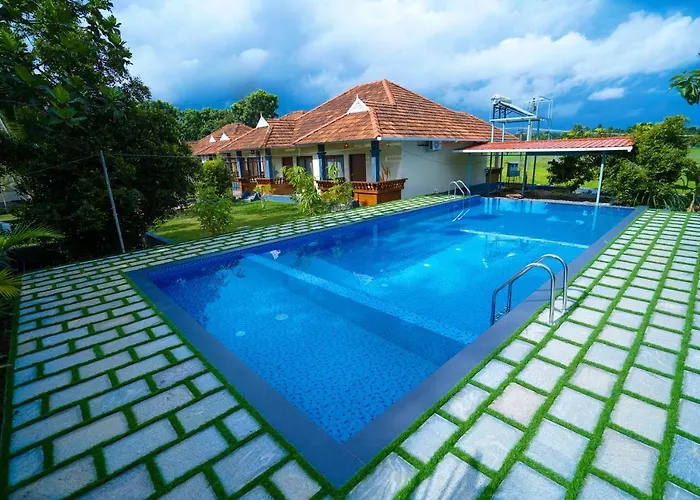 Kottackal Nature Inn Nedumbassery